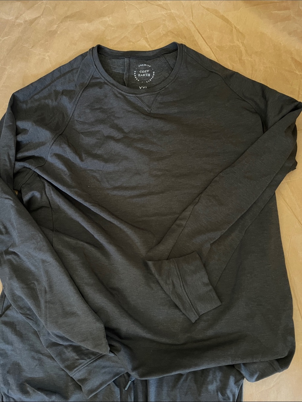 Cozy Earth Men’s Gray Lounge Wear - long sleeve and pants size XXL